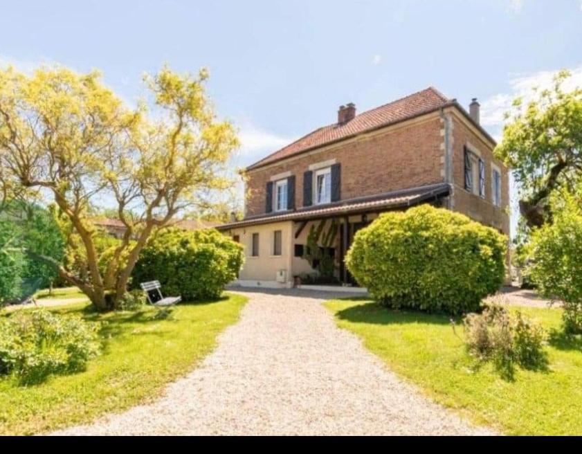 Отель Chez Marie Drosnay Экстерьер фото